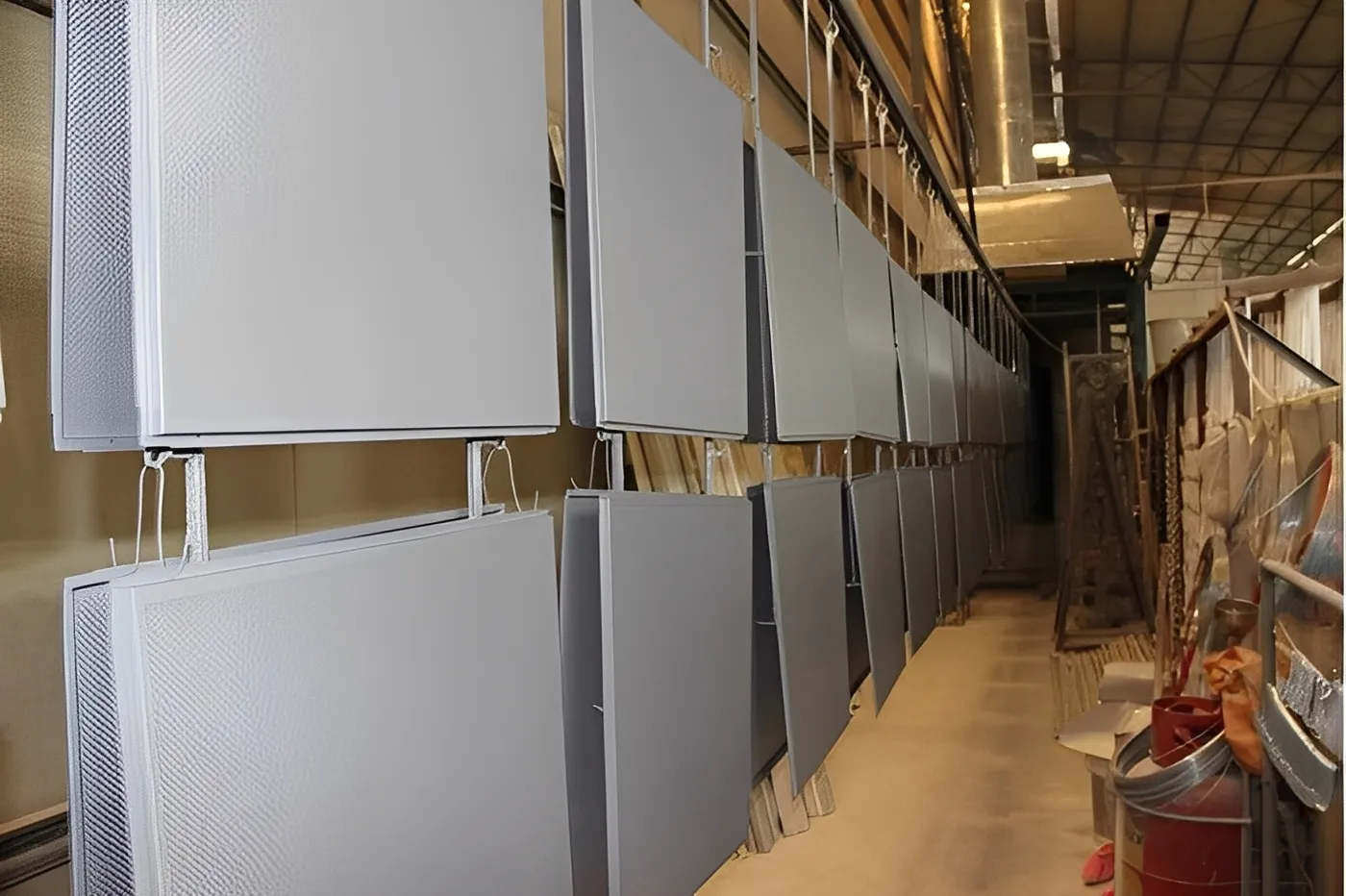 Aluminium profile coating line