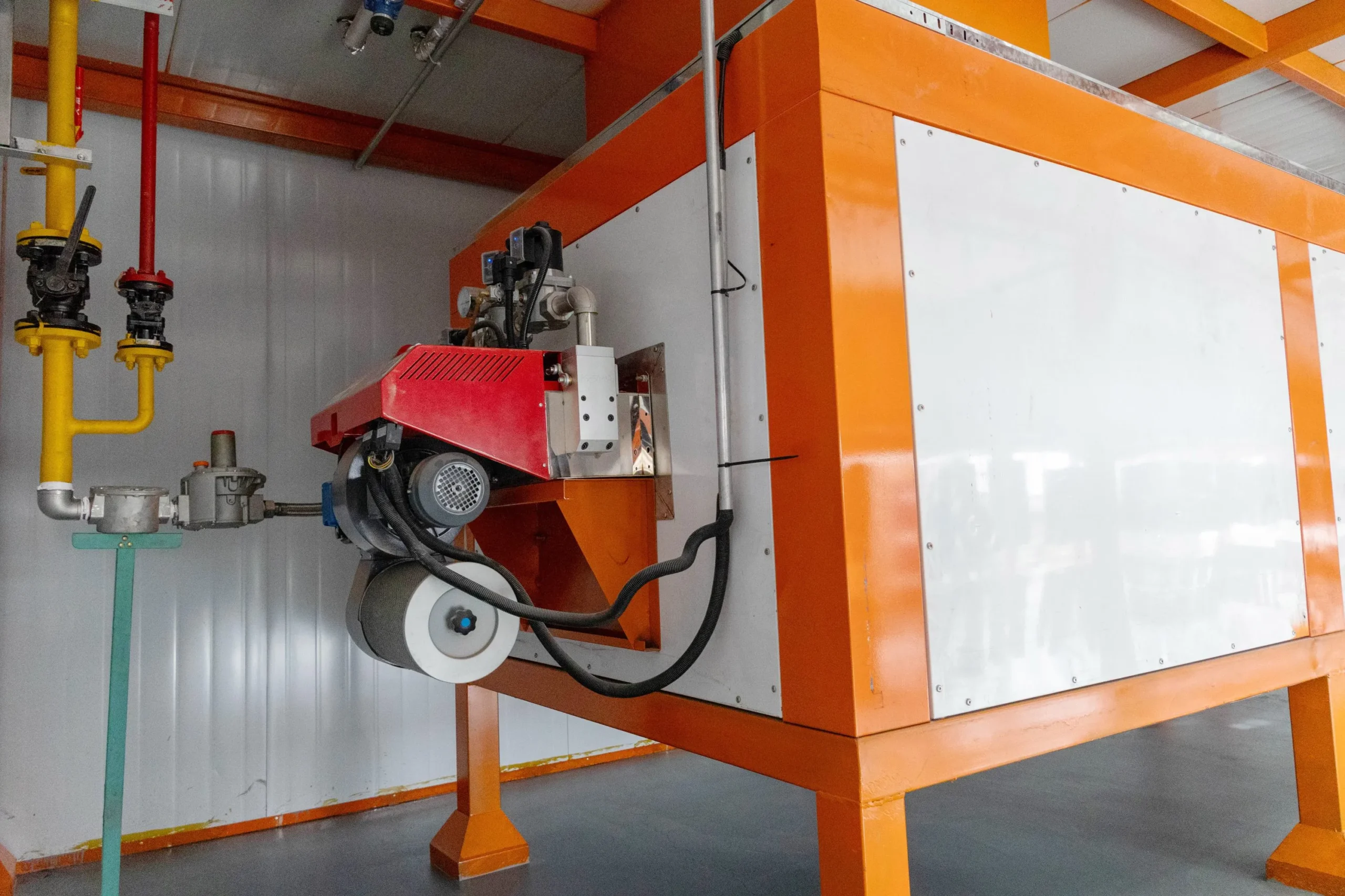 Automatic electric chain conveyor