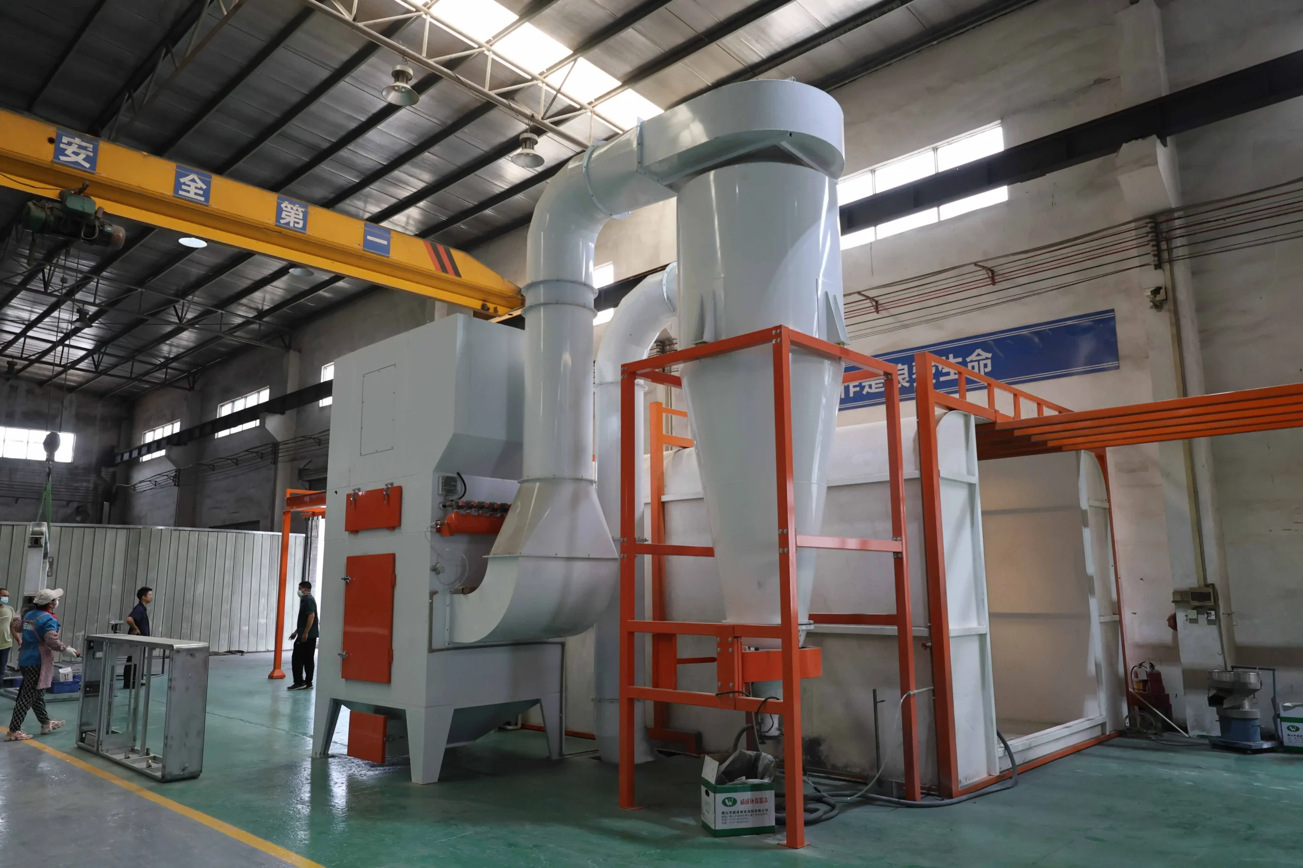 Big cyclone powder recovery system with powder supply center and secondary recovery cabinet