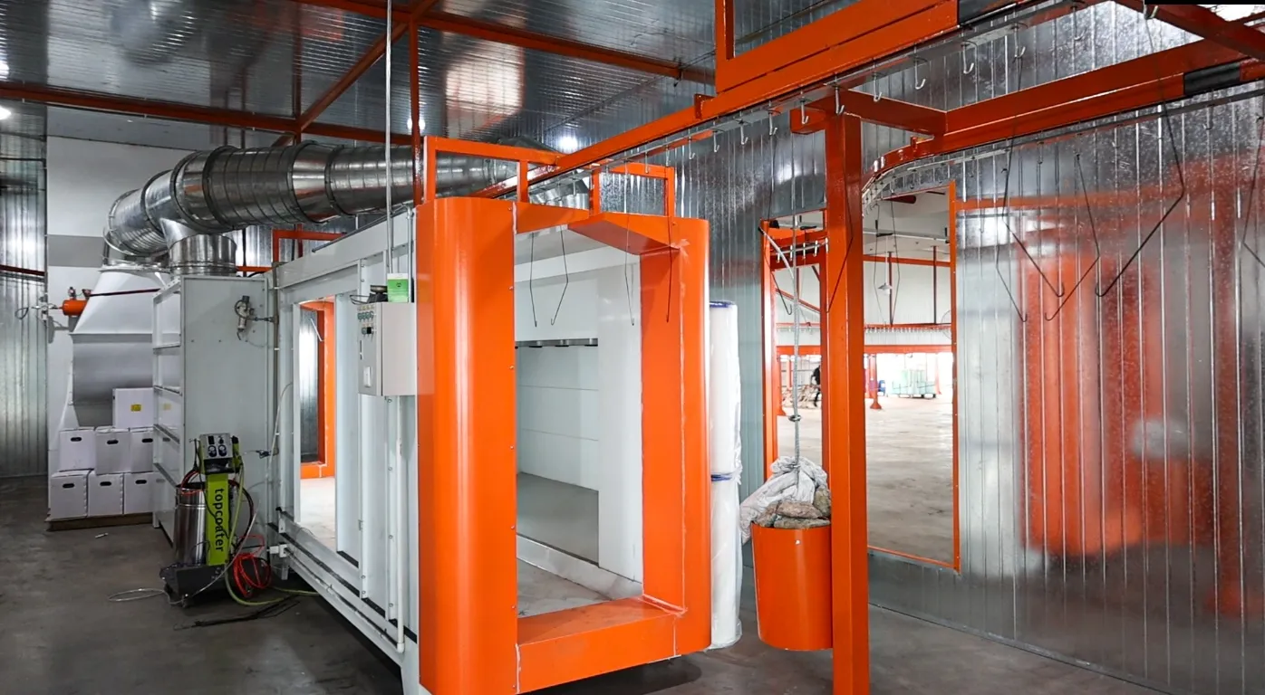 Powder spray room for aluminum profile coating line