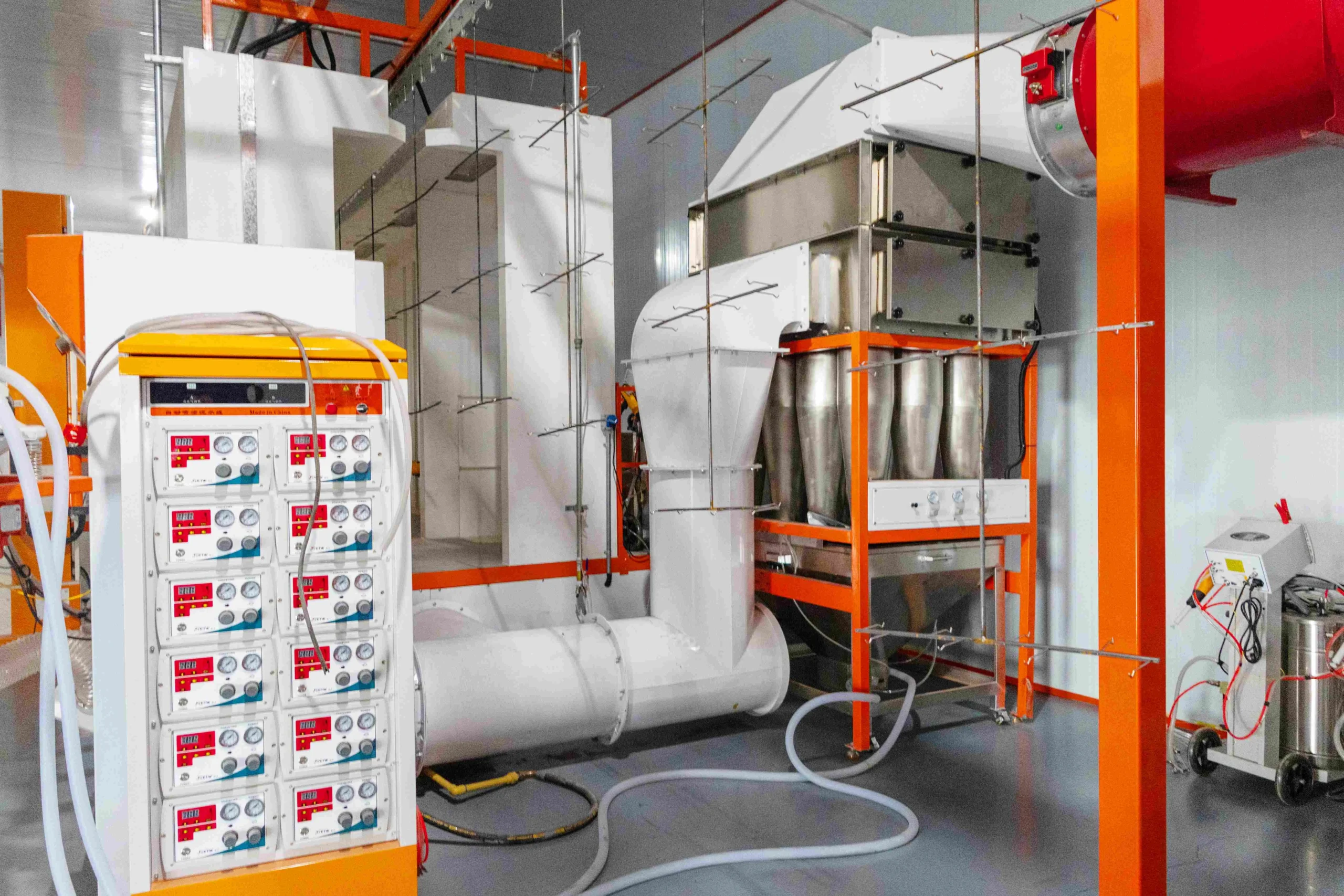 Powder coating booth