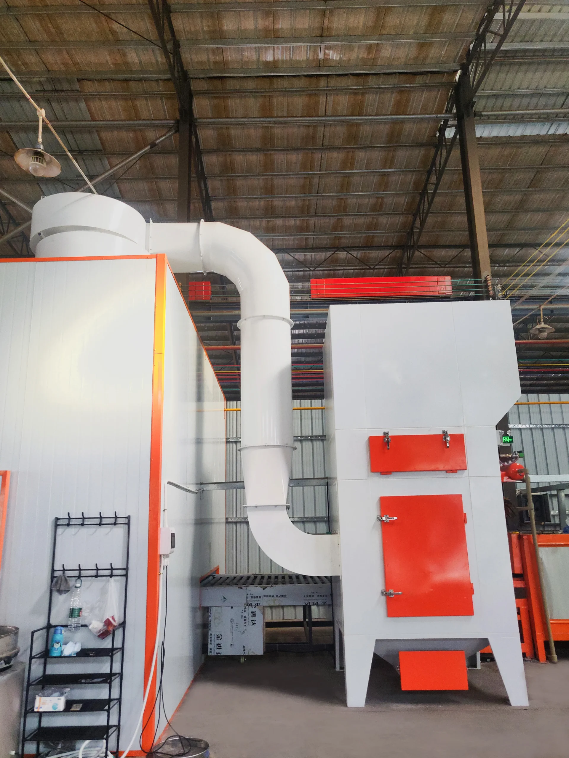 Secondary powder recycling cabinet for furniture coating line reducing material waste cost