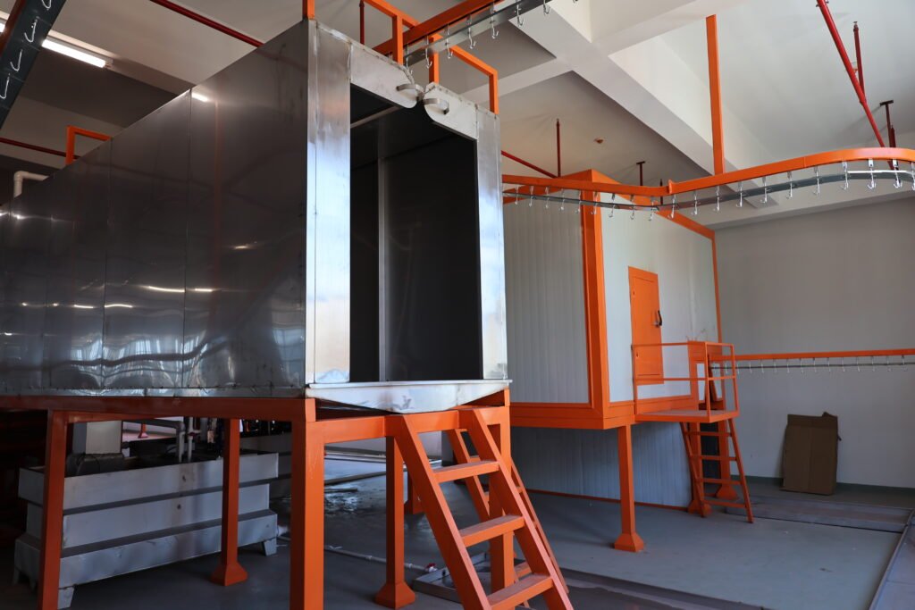 powder coating production line equipment in factory
