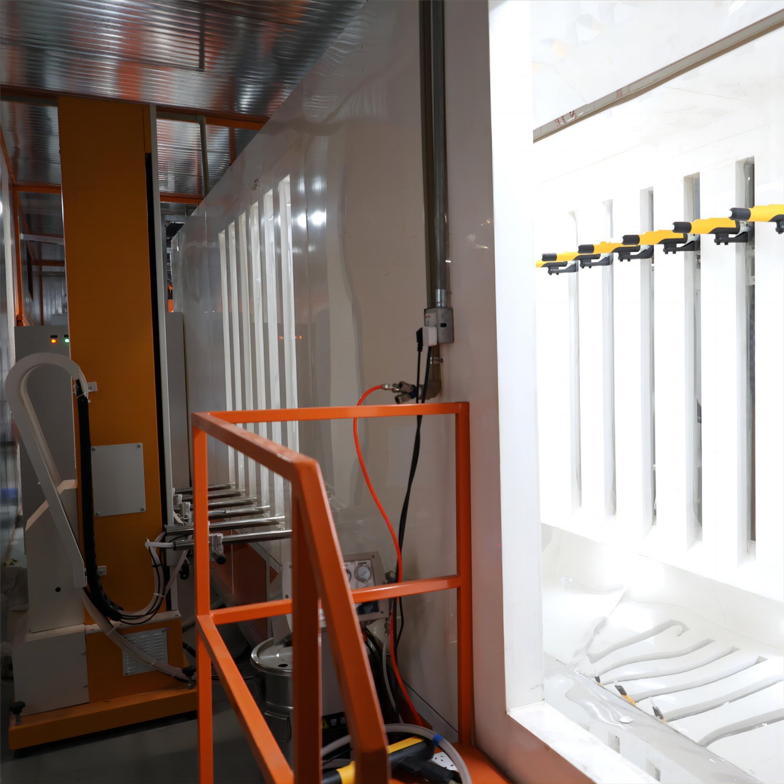 Conveyor chain system