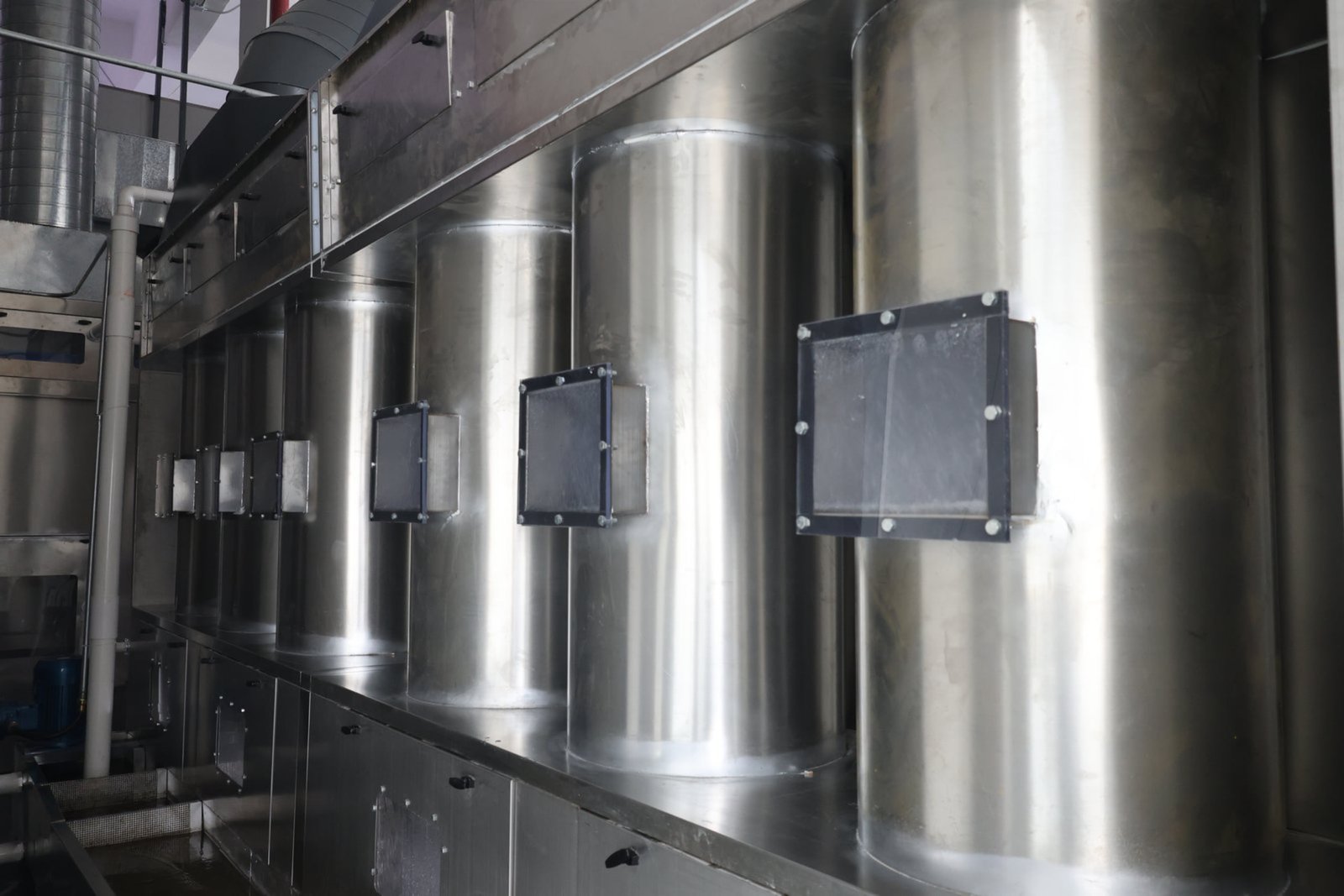 Powder Spray Booth with Recovery